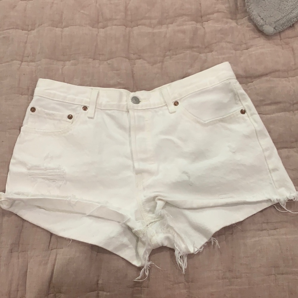 Levi jean shorts